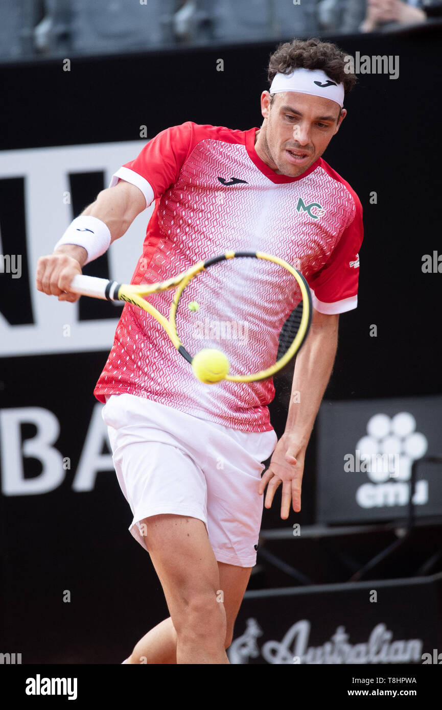 Roma, Italia. 13 Maggio, 2019. Marco Cecchinato (ITA) in azione contro Alex De Minaur (AUT) durante Internazionali BNL d'Italia Italian Open al Foro Italico, Roma, Italia il 13 maggio 2019. Foto di Giuseppe mafia. Credit: UK Sports Pics Ltd/Alamy Live News Foto Stock