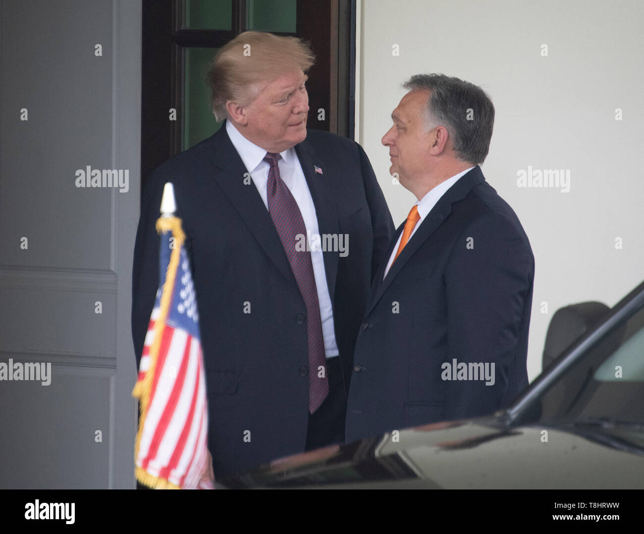Il Presidente degli Stati Uniti, Trump accoglie con favore il primo ministro Viktor Orban di Ungheria alla Casa Bianca di Washington, DC il lunedì 13 maggio, 2019. I due leader si incontreranno per circa un'ora. Credito: Ron Sachs/CNP /MediaPunch Foto Stock