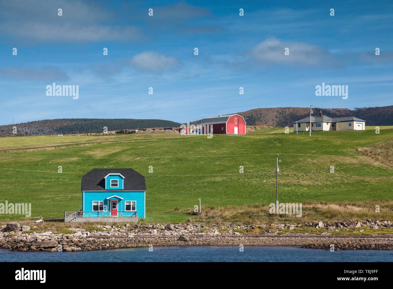 Canada, Nova Scotia, Grand Etang, case lungo il porto Foto Stock