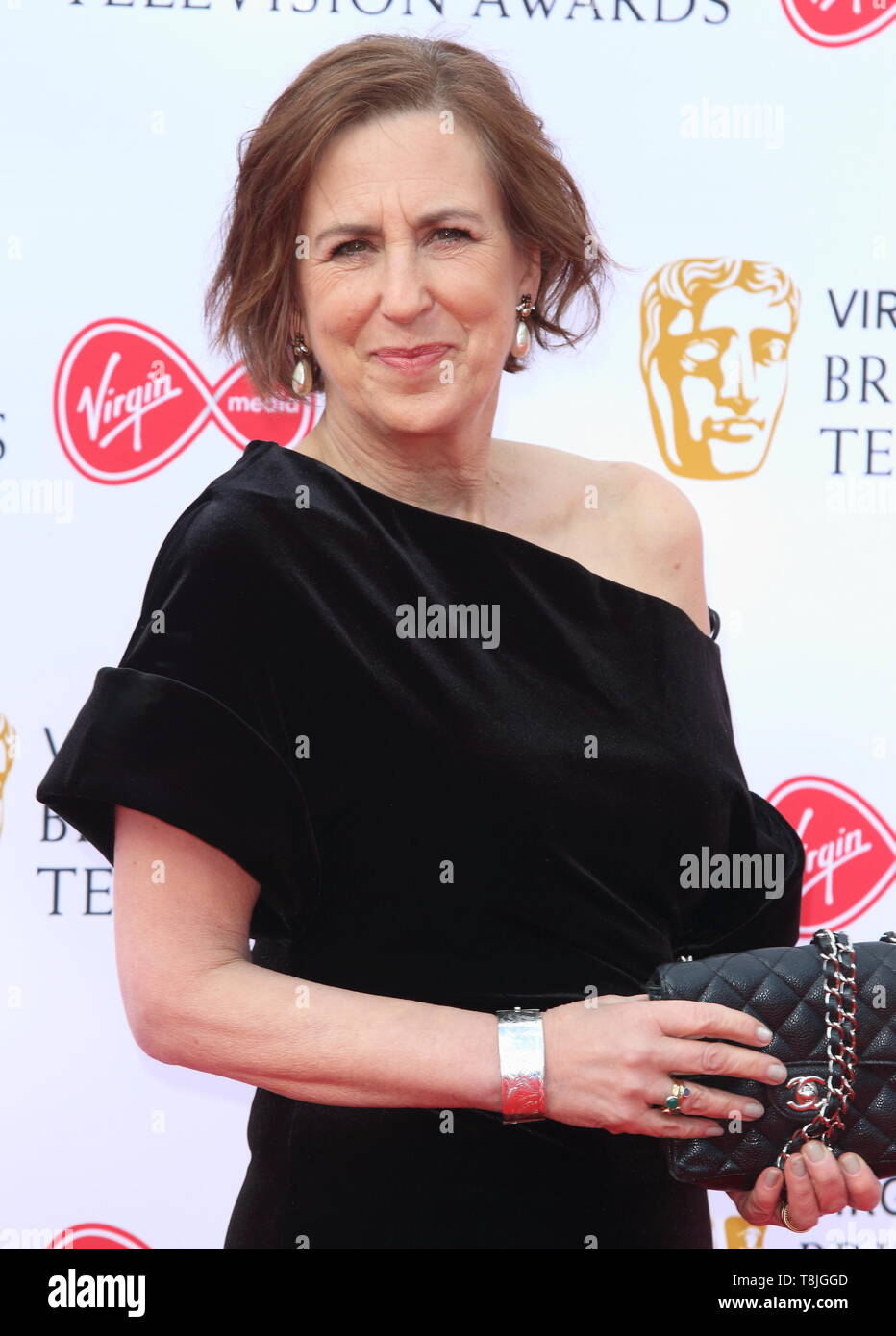 Kirsty Wark visto sul tappeto rosso durante il Virgin Media televisione BAFTA Awards 2019 presso la Royal Festival Hal in Londra. Foto Stock