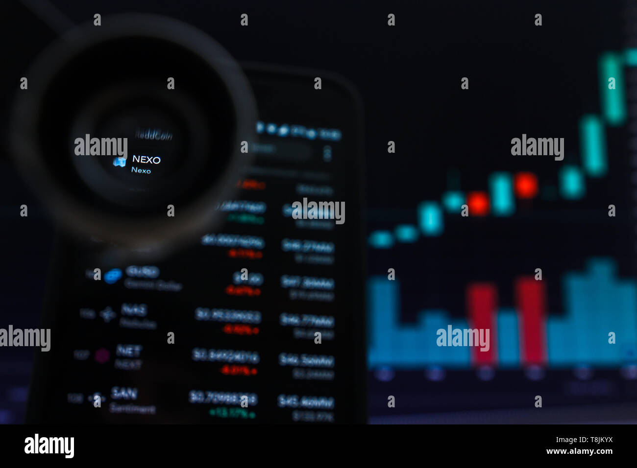 SAN FRANCISCO, STATI UNITI - 9 Maggio 2019: un grafico di tendenza crescente di NEXO Cryptocurrency. L'illustrazione delle candele verde bar di tendenza di sollevamento, San Francisco Foto Stock
