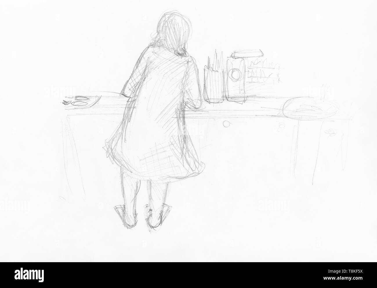 Schizzo di madre la cottura di cibo sul tavolo da cucina disegnati a mano dalla matita nera su carta bianca Foto Stock