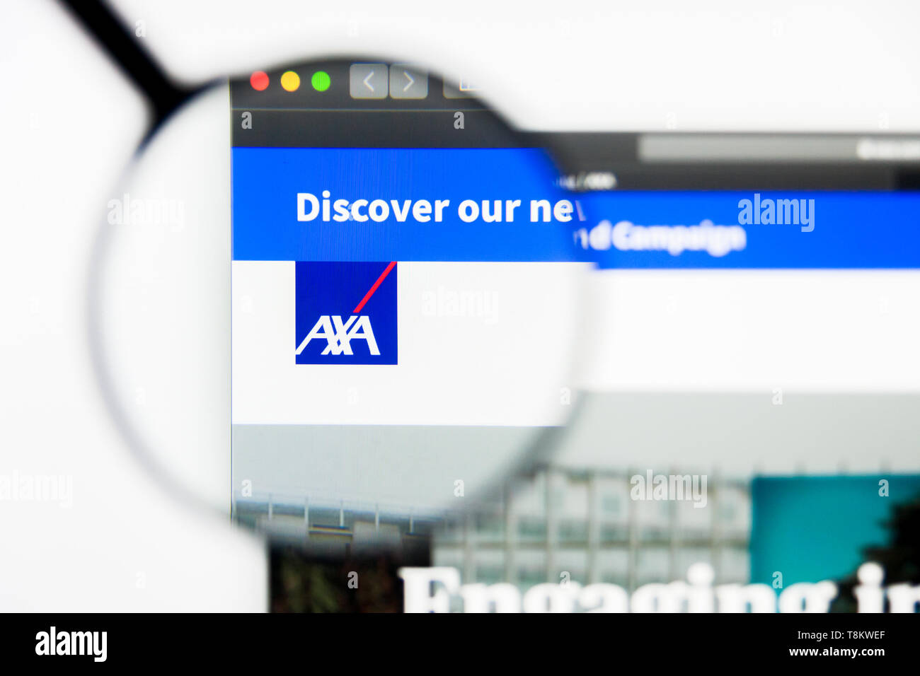 Richmond, Virginia, Stati Uniti d'America - 9 Maggio 2019: Editoriale illustrativa di AXA equa Holdings Inc website homepage. AXA equa Holdings Inc visibile il logo Foto Stock