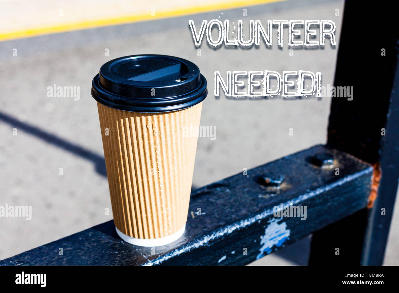 La grafia la scrittura di testo necessari volontari. Foto concettuale chiedendo dimostrando al lavoro di organizzazione senza essere pagati Foto Stock