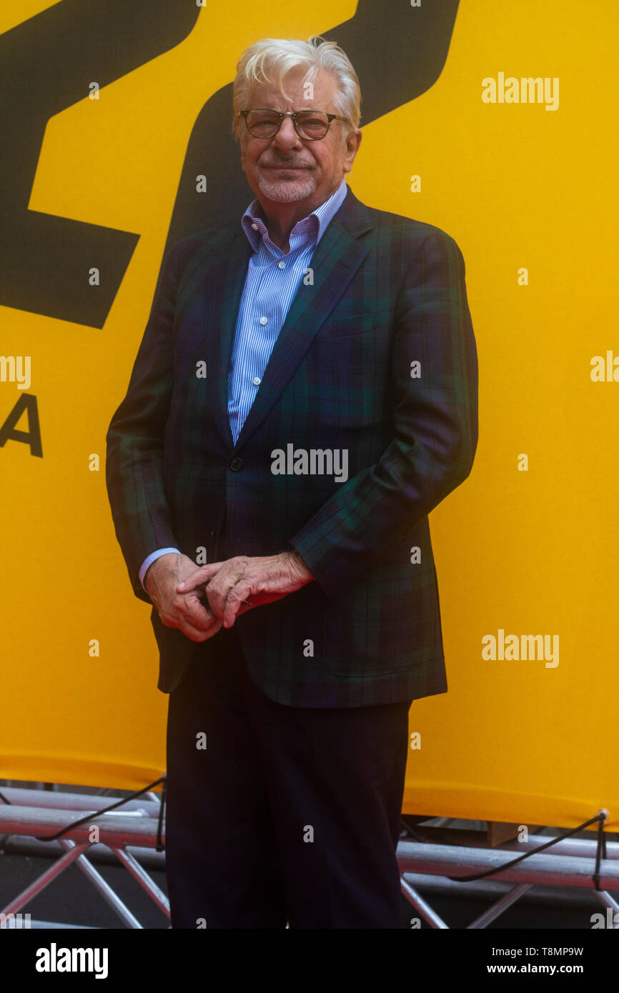 Roma, Italia. 13 Maggio, 2019. Durante il photocall della serie tv 'Catch 22' fatta questa mattina al cinema moderno di Roma. Credito: Paolo Pizzi/Pacific Press/Alamy Live News Foto Stock