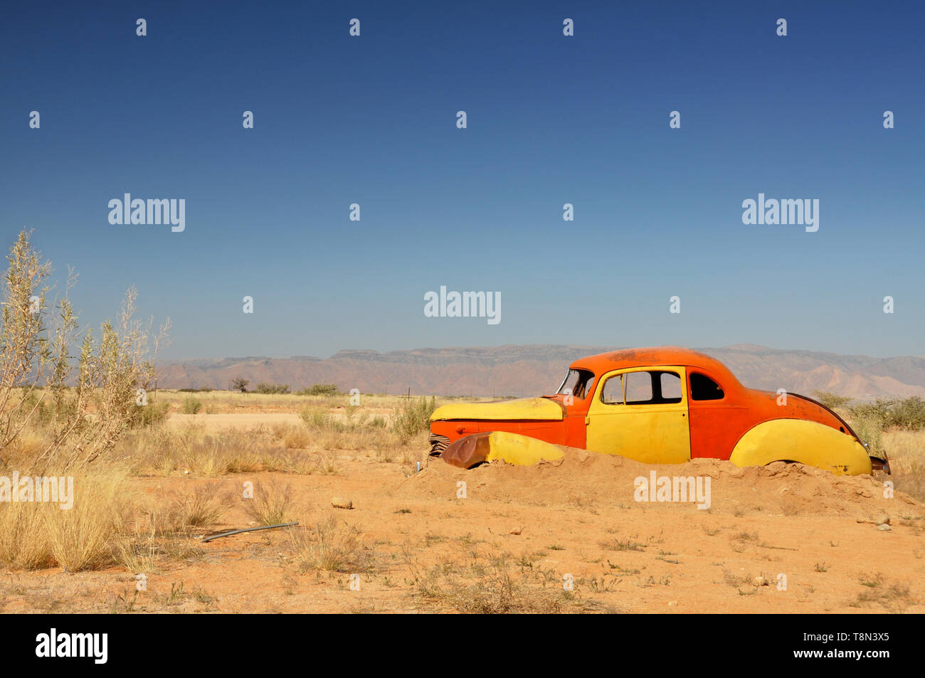 Auto nel deserto africano immagini e fotografie stock ad alta ...