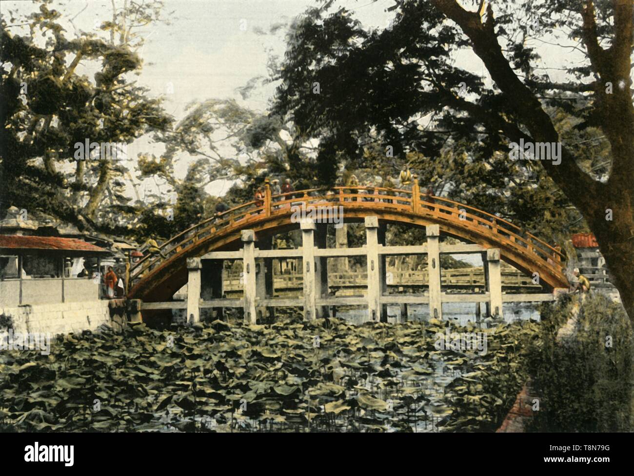 "Le Pont Sumiyoshi a Osaka', (Sumiyoshi ponte in Osaka), 1900. Creatore: sconosciuto. Foto Stock