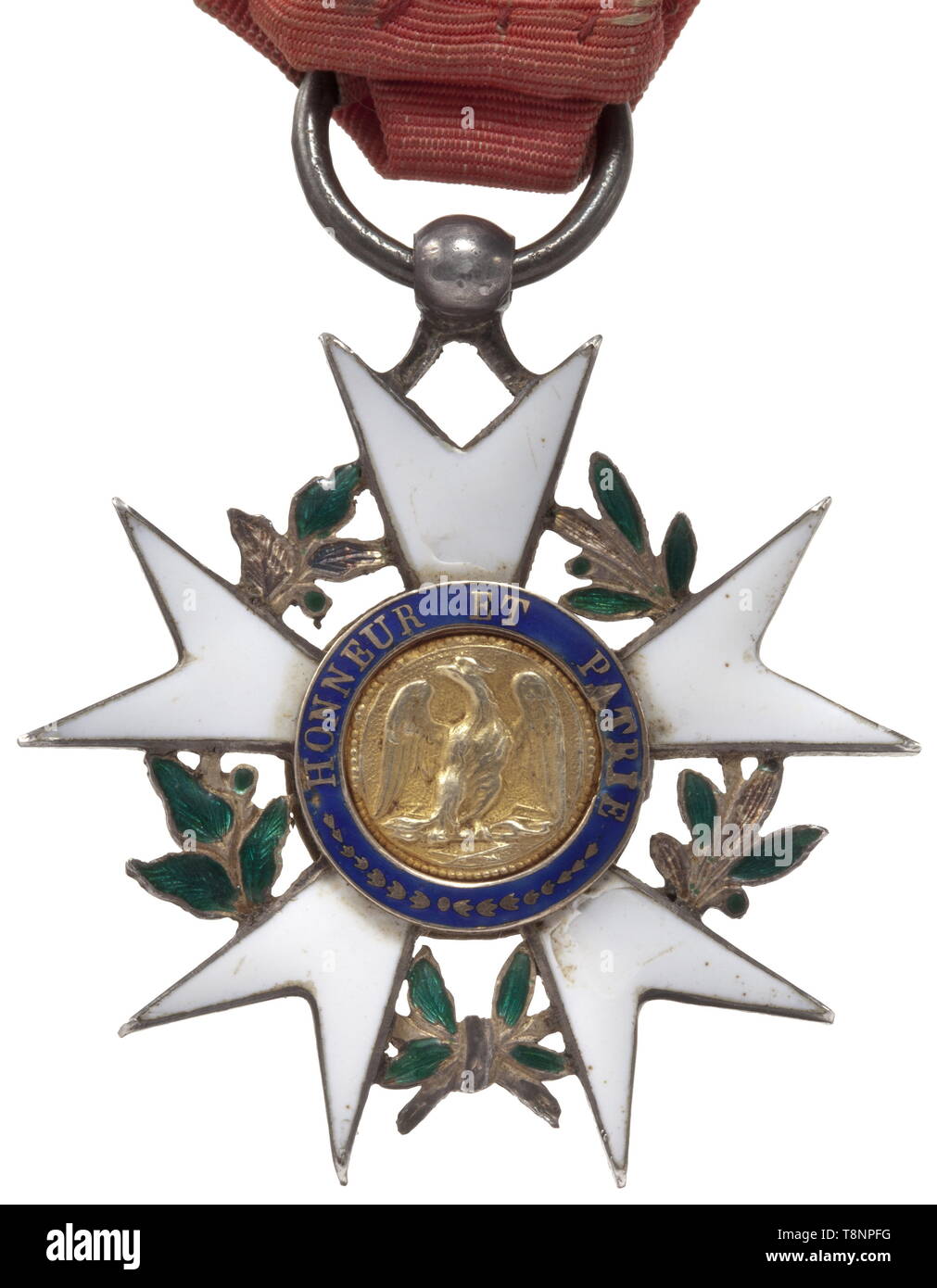 Ordine della Legione di Onore - un legionario's Cross (aigle d'argent) la croce di argento e i medaglioni in oro con una grande raffigurazione di Napoleone in testa, lo smalto del ramo di alloro difetti in luoghi. Il Bianco smaltato bracci trasversali sono molto ben conservati data la loro età, con il solo utilizzo di piccolo-causato trucioli e incrinature sottili. Su una lunga e originale nastro di seta. Questo tipo di croce è il primo modello per la fine del 1804, l'originale di questo tipo di decorazione che ha rivoluzionato l'Unione ordini sistema. Larghezza 36,5 mm. Peso w, Additional-Rights-Clearance-Info-Not-Available Foto Stock