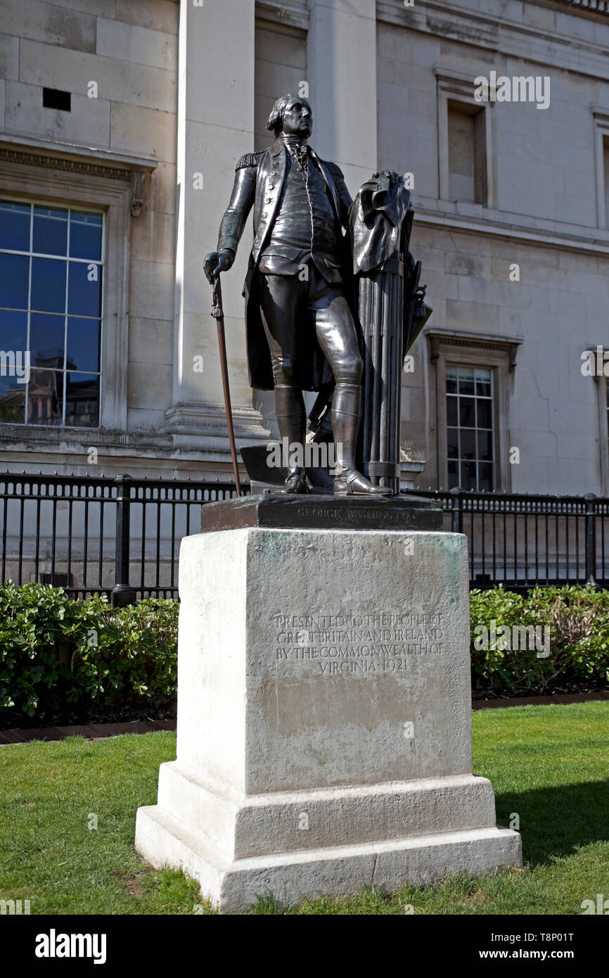 George Washington statua, Trafalgar Square, Charing Cross a Londra, Inghilterra, Regno Unito, Europa Foto Stock