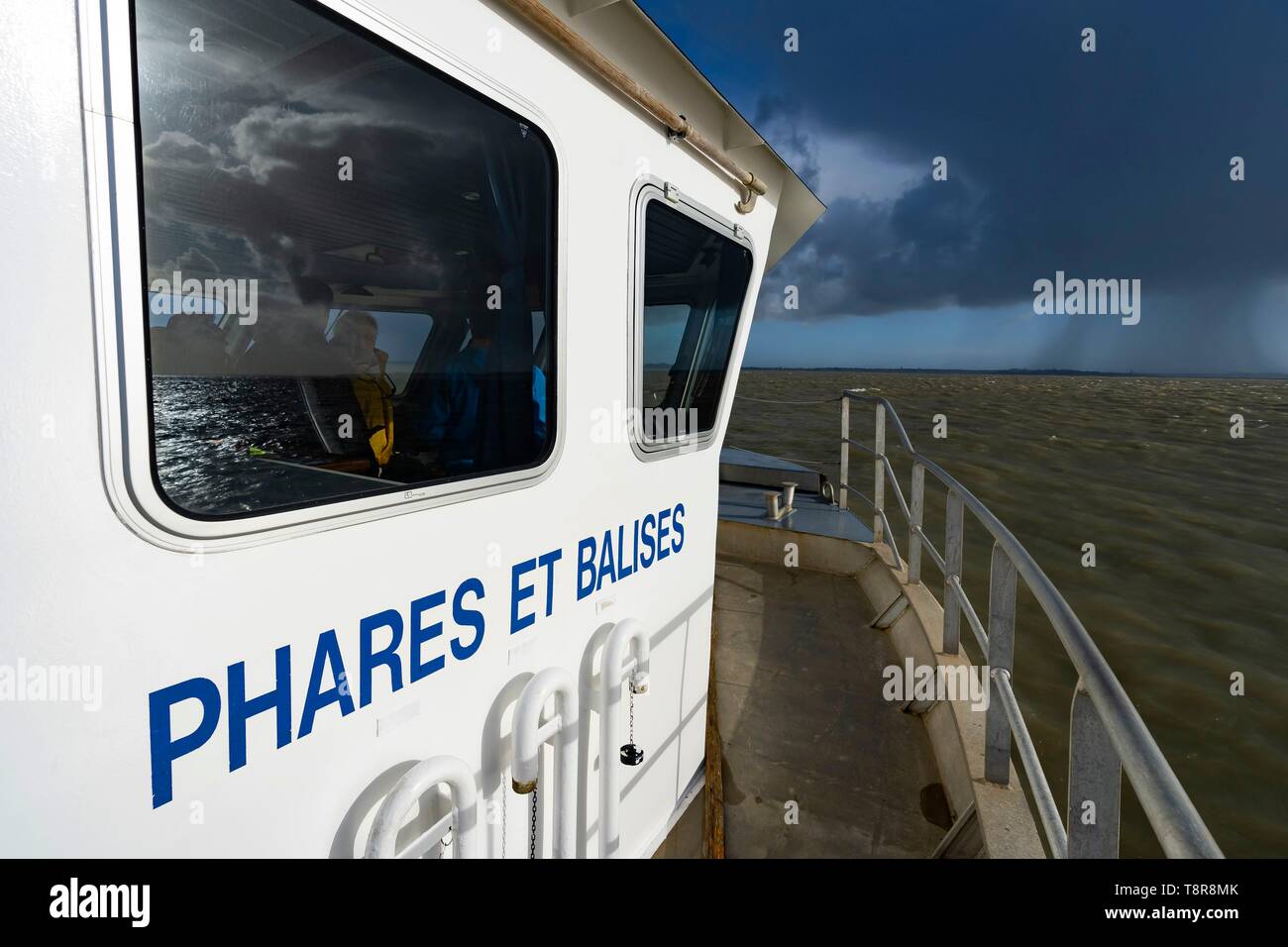 Francia, Gironde, Verdon sur Mer, rilievo e trasferimento dei fanalisti, Phares & le balise barca Foto Stock