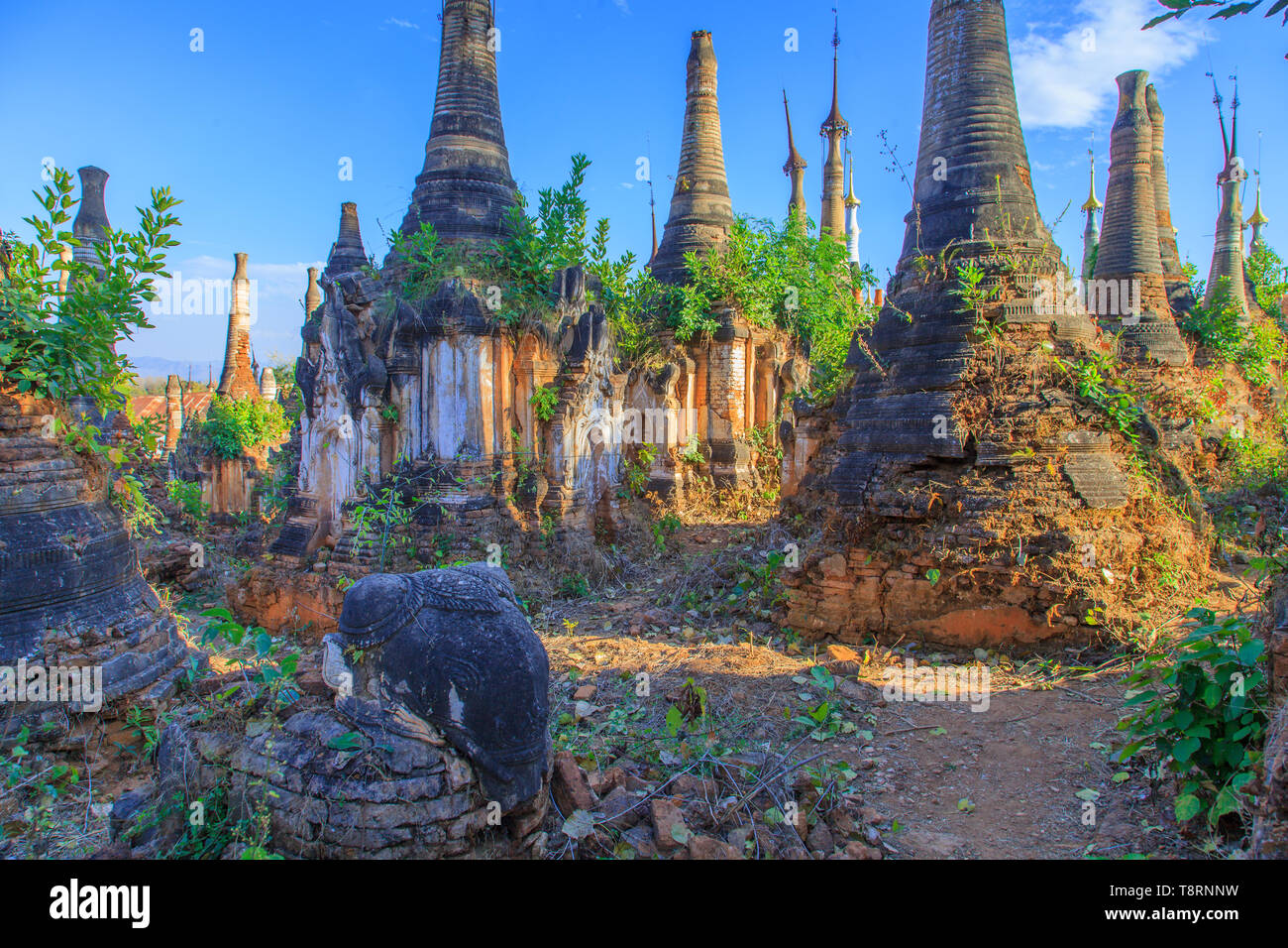 Shwe Inn Dein pagoda, Myanmar Foto Stock