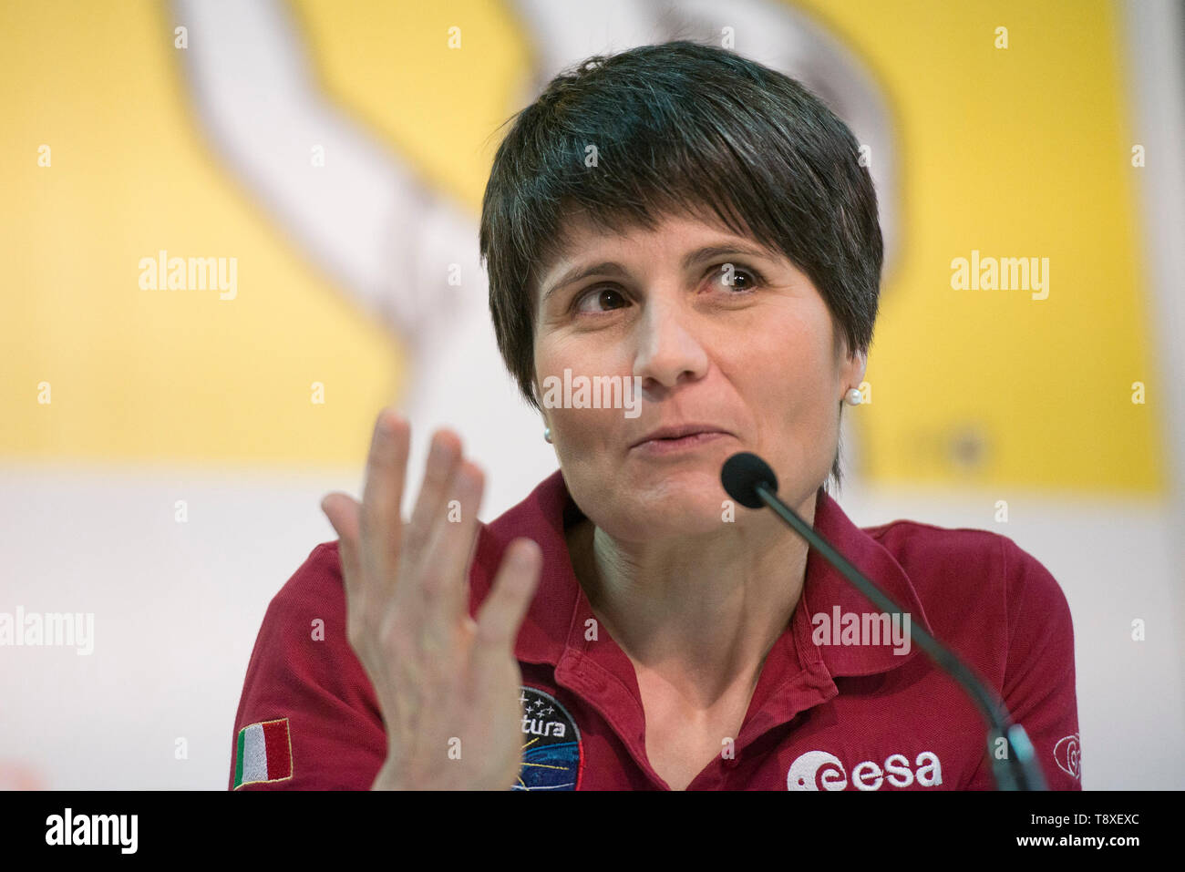 Torino Piemonte, Italia. Il 9 maggio, 2019. Torino, Italy-May 9, 2019: Samantha Cristoforetti durante la cerimonia di inaugurazione della Fiera Internazionale del Libro di Torino Credito: Stefano Guidi/ZUMA filo/Alamy Live News Foto Stock