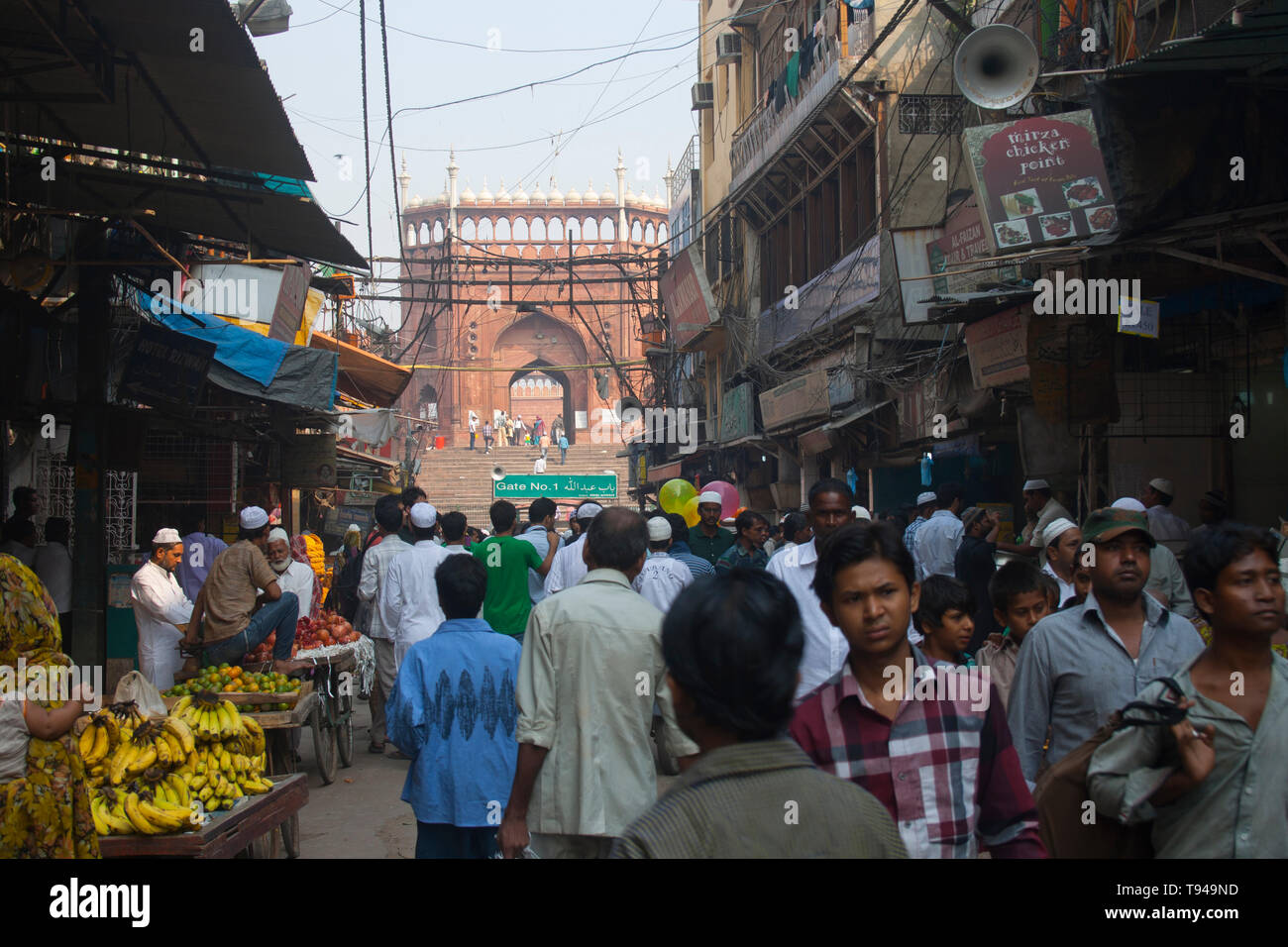 Jama Masjid moschea, mercato Chandni Chowk, Delhi, 16 Ottobre 2013 Foto Stock