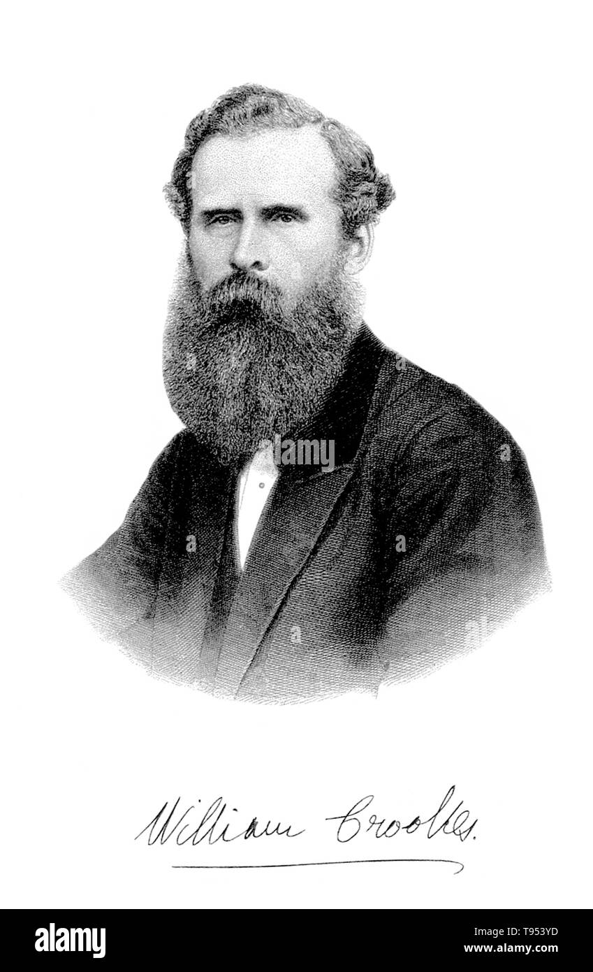 William Crookes (Giugno 17, 1832 - Aprile 4, 1919) era un inglese un chimico, fisico e spectroscopist. Nel 1861, ha scoperto in precedenza un elemento sconosciuto con un luminoso verde linea di emissione nel suo spettro e denominata l'elemento tallio. Nel 1895, egli ha identificato il primo campione noto di elio. Foto Stock