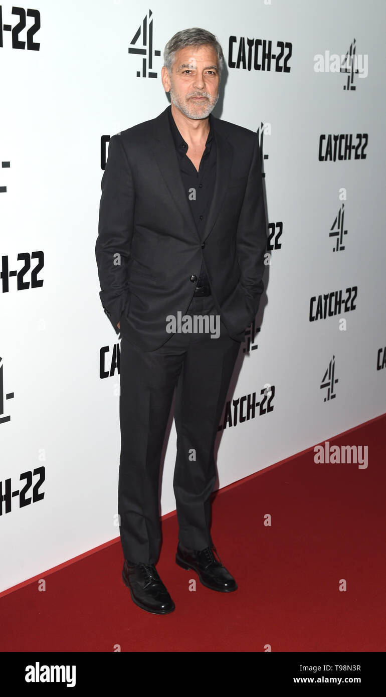 Foto deve essere accreditato ©Alpha premere 079965 15/05/2019 George Clooney Catch 22 UK Premiere Vue Westfield London Foto Stock