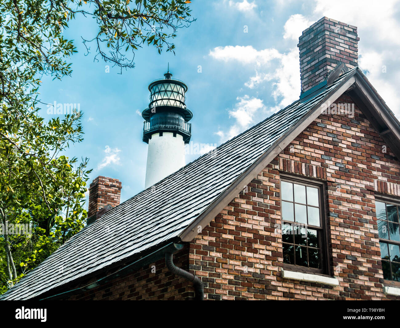 Cape Florida Lighthouse e custode's Cottage. Foto Stock