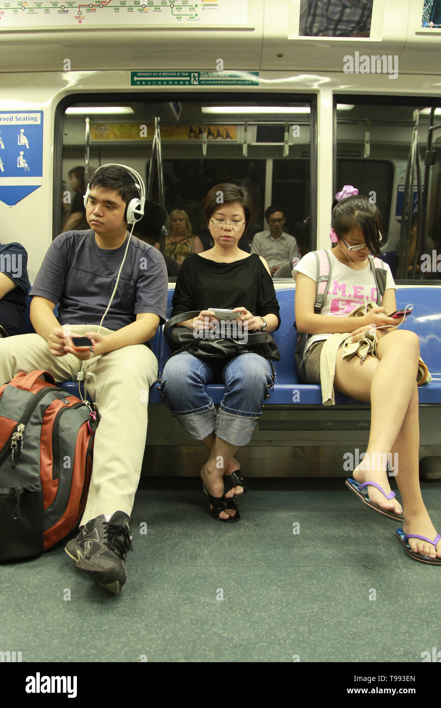 Singapore Mass Rapid Transit (MRT) metropolitana system Foto Stock