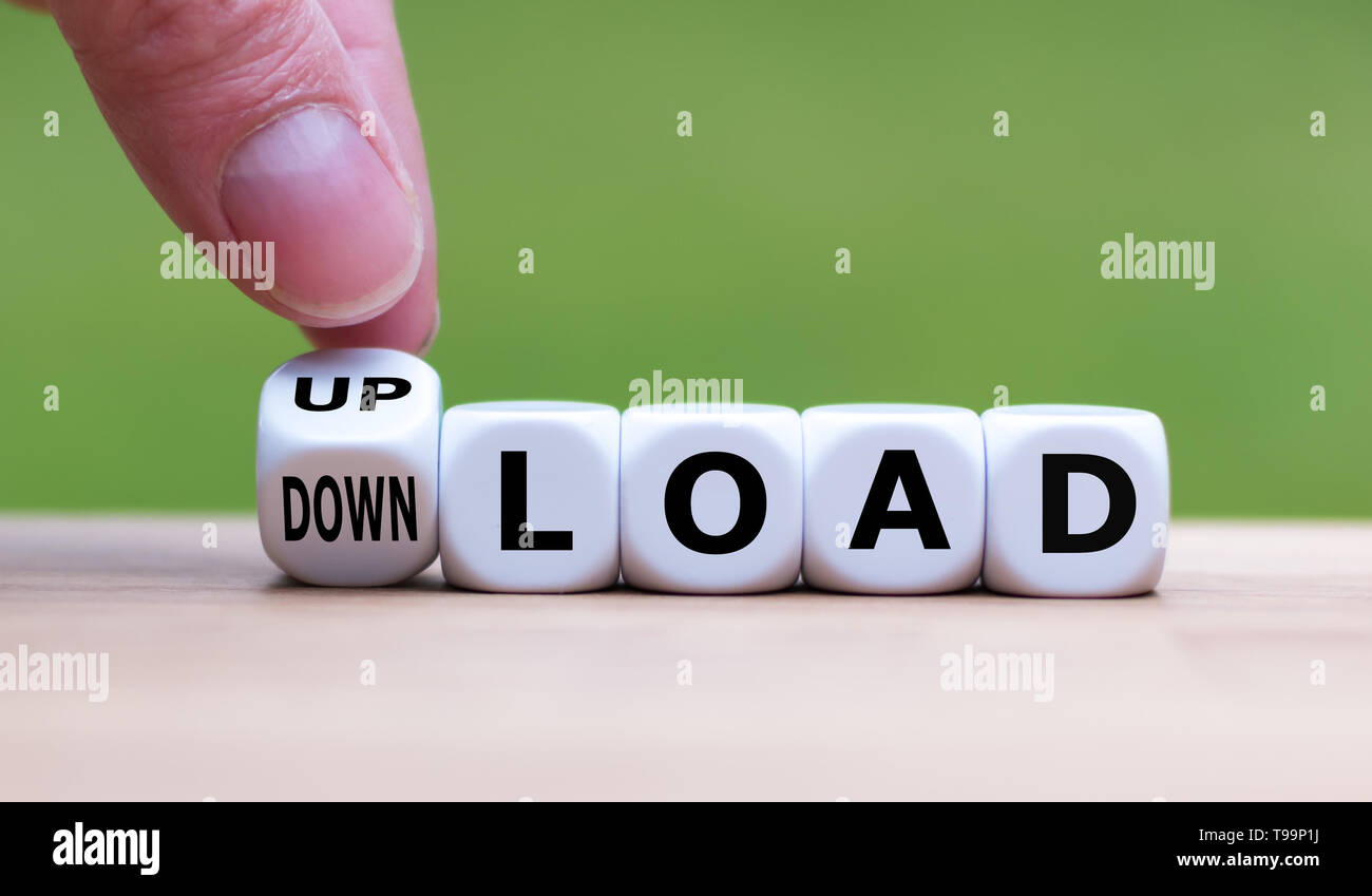 Canto diventa un dado e cambia la parola 'caricare' a 'Download' (o viceversa). Foto Stock