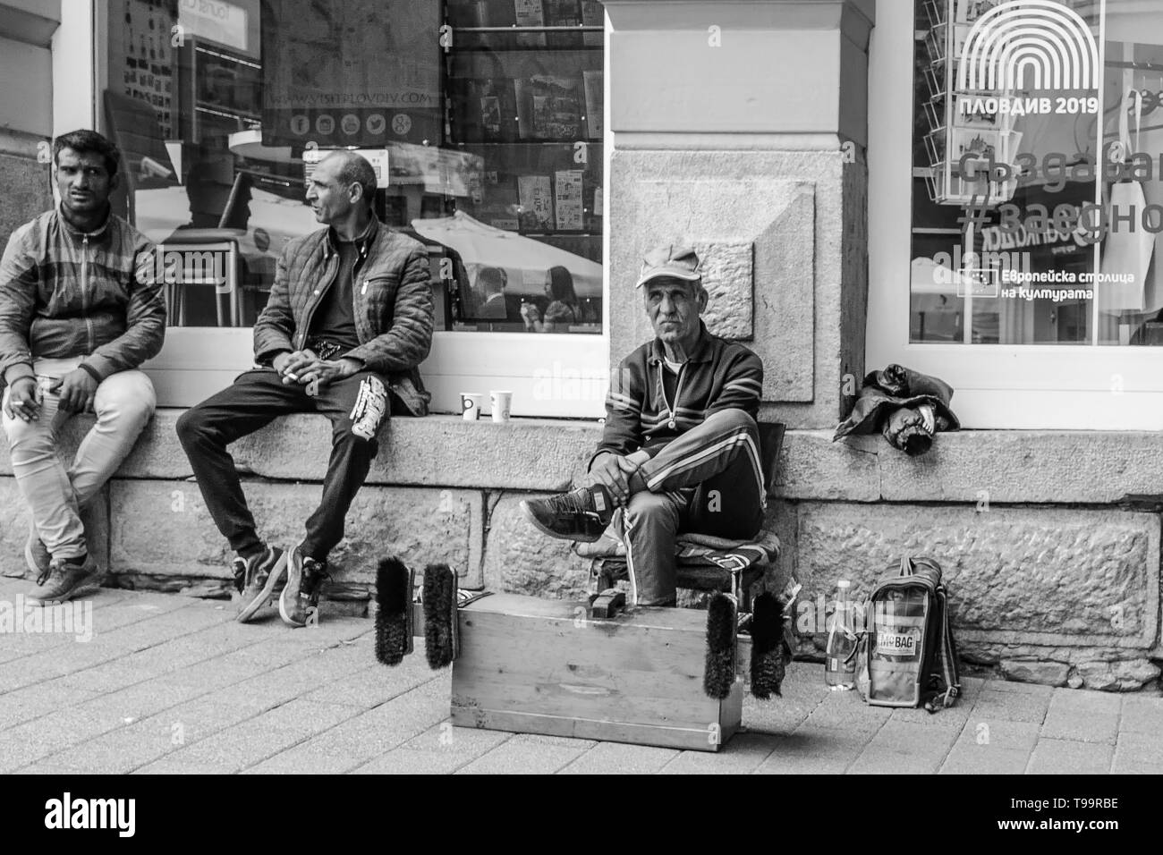 Plovdiv, Bulgaria,16 maggio 2019, strade, bar, ristoranti, centro storico, aree ricreative, Arts & Craft Market, © Peter SPURRIER Foto Stock