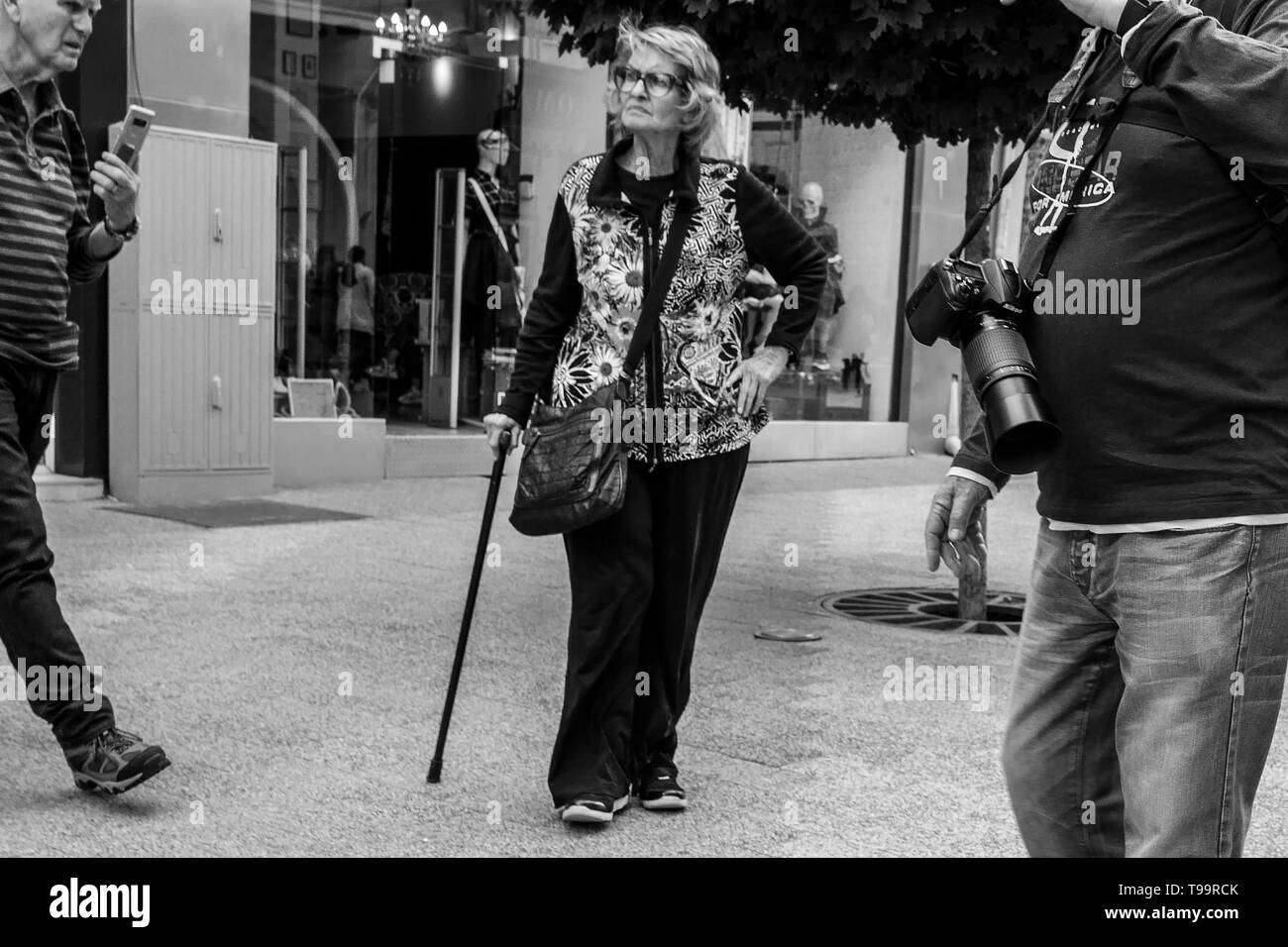 Plovdiv, Bulgaria,16 maggio 2019, strade, bar, ristoranti, centro storico, aree ricreative, Arts & Craft Market, © Peter SPURRIER Foto Stock