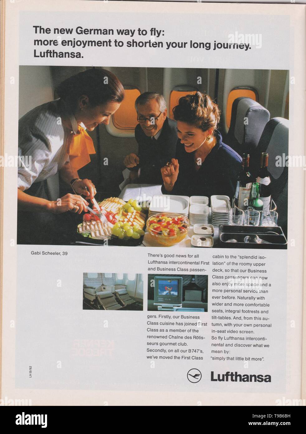 Poster pubblicitari compagnie aeree Lufthansa in magazzino dal 1992, il nuovo modo tedesco di volare con lo slogan pubblicitario, creative Lufthansa un annuncio da anni novanta Foto Stock