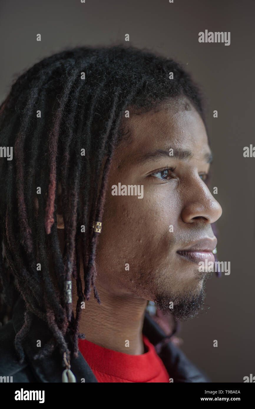 African American uomo in Philadelphia, 19 anni Foto Stock