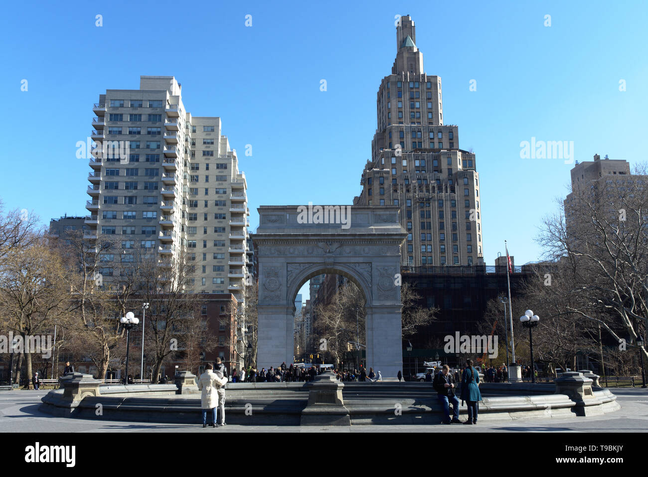 Scenario a Washington Square e fontana centrale a Manhattan, New York City Foto Stock