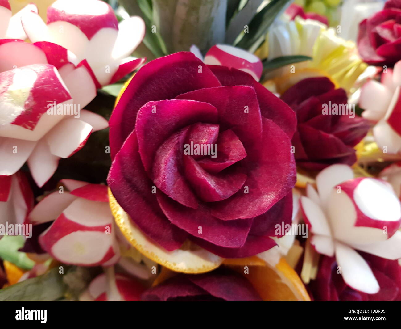 Perfetta la scultura di frutta Foto Stock