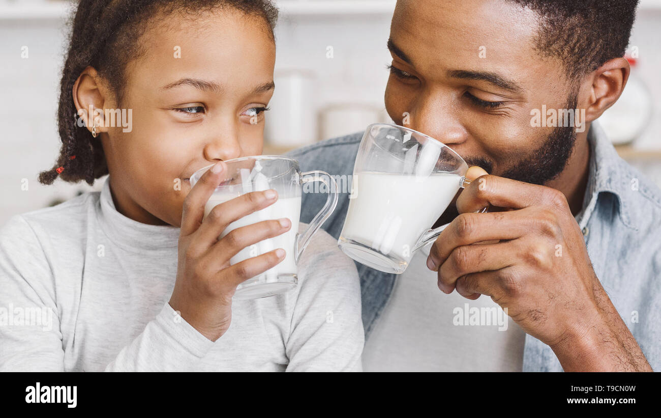 Latte biologico per la vita sana nozione Foto Stock