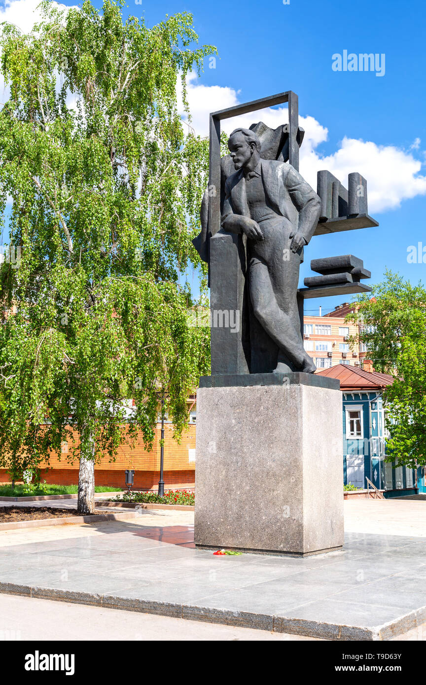 Samara, Russia - 9 Maggio 2019: Monumento a Vladimir Lenin - Russo rivoluzionario comunista, politico e teorico politico Foto Stock