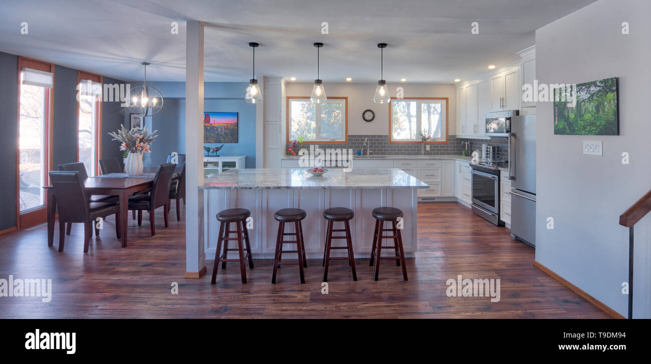 Cucina di ristrutturazione - Tait House Winnipeg Manitoba Canada Foto Stock