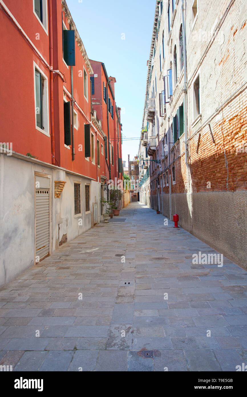 Vicolo deserta Foto Stock