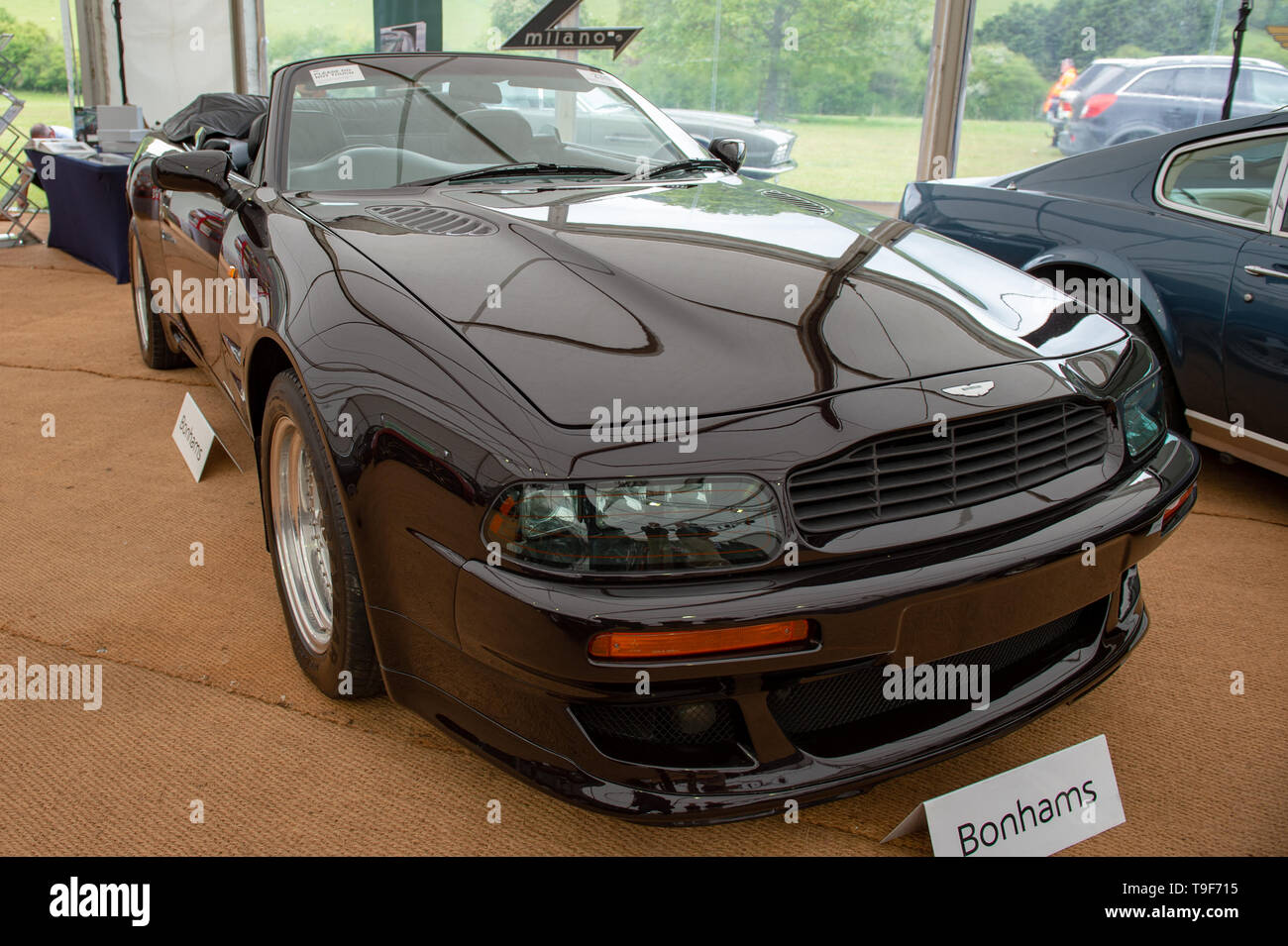 High Wycombe, Regno Unito. 18 maggio 2019. Mettere Bonhams Aston Martin e la Lagonda di automobili e relative automobilia sotto il martello al Wormsley Station Wagon nel Buckinghamshire. Nella foto: 1993 Aston Martin Virage Volante 6.3 litri opere "Special'. Credito: Peter Manning/Alamy Live News Foto Stock