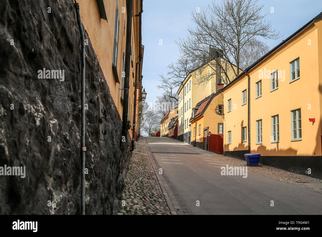 L'immagine dal tradizionale strette strade di Stoccolma. Camminare dentro la Gamla Stan. Foto Stock