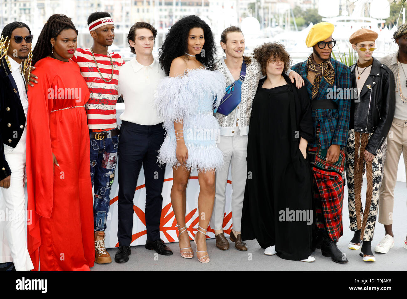 Cannes, Francia. 19 Maggio, 2019. Devon Carpenter, Jari Jones, Isaia Wilder, Fionn Whitehead, Lenya Bloom, McCaul Lombardi, Danielle Lessovitz, Taliek Jeqon e Eddy Plaza presso l' Autorità Portuale' photocall durante la 72a Cannes Film Festival presso il Palais des Festivals il 19 maggio 2019 a Cannes, Francia Credito: Geisler-Fotopress GmbH/Alamy Live News Foto Stock