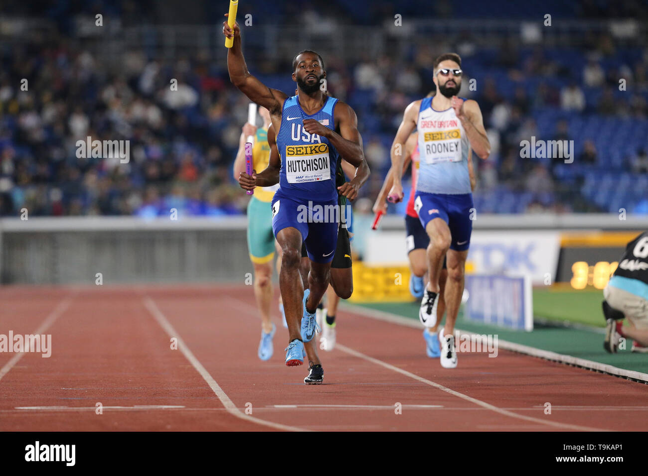 YOKOHAMA, Giappone - 10 Maggio: Je'Von Hutchison nella mens 4x400m relè durante il giorno 1 del 2019 mondiali IAAF Campionati di relè al Nissan Stadium di sabato 11 maggio, 2019 a Yokohama, Giappone. (Foto di Roger Sedres per la IAAF) Foto Stock