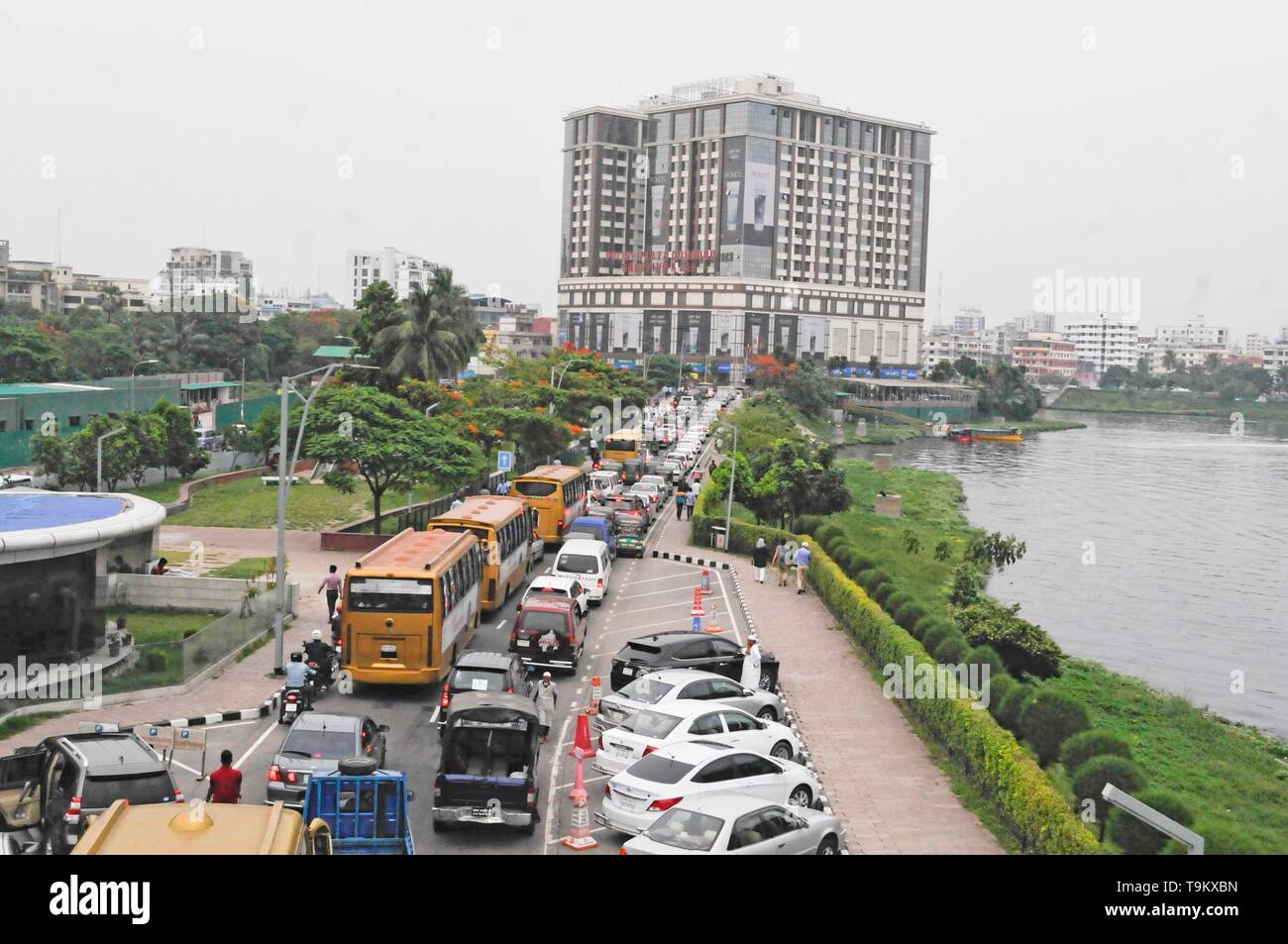 Traffico jam 19,may2019dhaka Bangladesh,traffico jam inn dhaka hatir jheel© Nazmul Islam/alamay live news Foto Stock