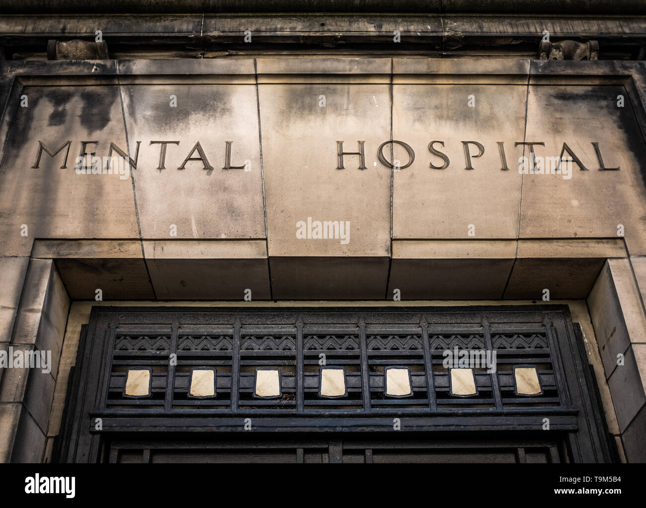 Ingresso e segno di una paura Era Vittoriana "Ospedale mentale' (ospedale psichiatrico) Foto Stock