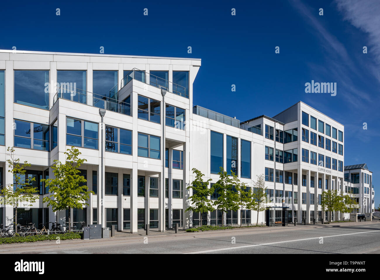 Harbour House II / Clipper House progettata da Kim Utzon Arkitekter, completato 2010; Sundkrogsgade, Copenhagen, Danimarca Foto Stock