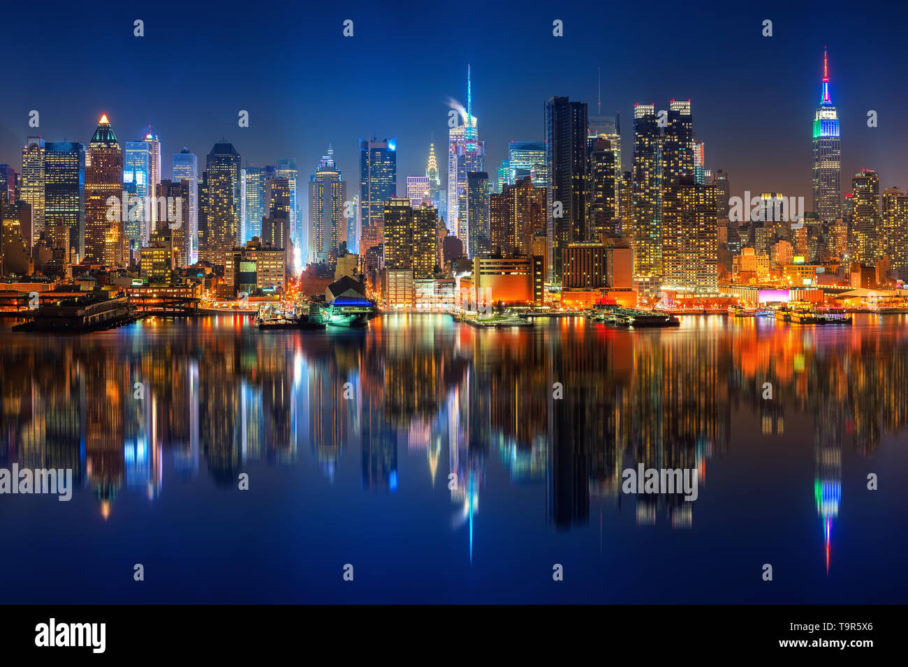 Vista su Manhattan di notte Foto Stock