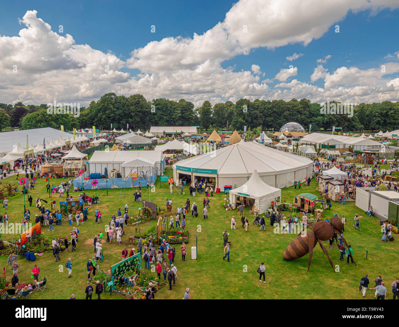 Vista aerea di RHS Tatton Park Show di giardinaggio che si tengono annualmente nel Cheshire, UK. Foto Stock