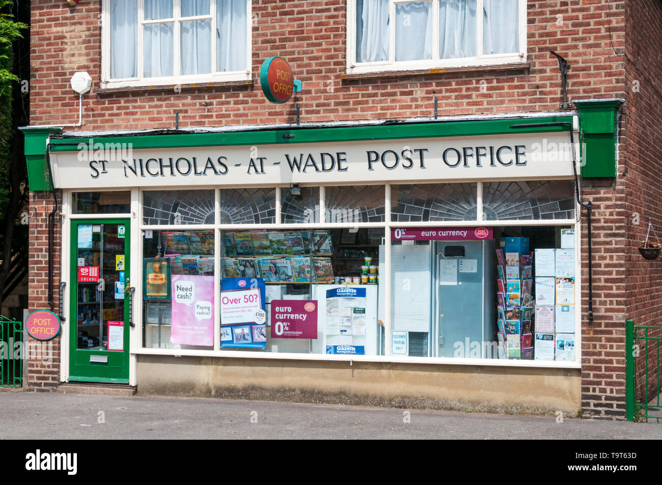 Il villaggio di Post Office di St Nicholas-a-Wade sull'isola di Thanet, Kent. Foto Stock