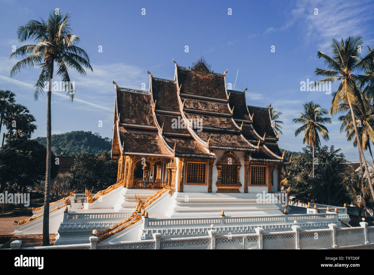 Luang Prabang Museo Nazionale e Haw Kham tempio in Laos sono le attrazioni principali della città Foto Stock