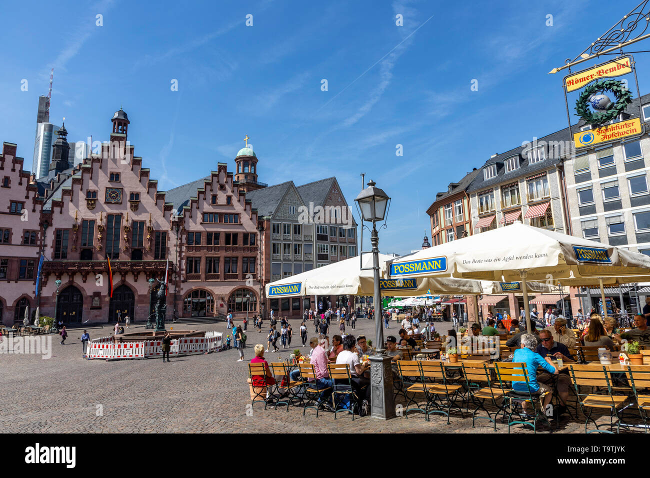 Il Ršmer, Municipio di Frankfurt am Main, Ršmerberg Square, Ršmer Rathaus, punto di riferimento della città, frontone a gradini faade, Foto Stock