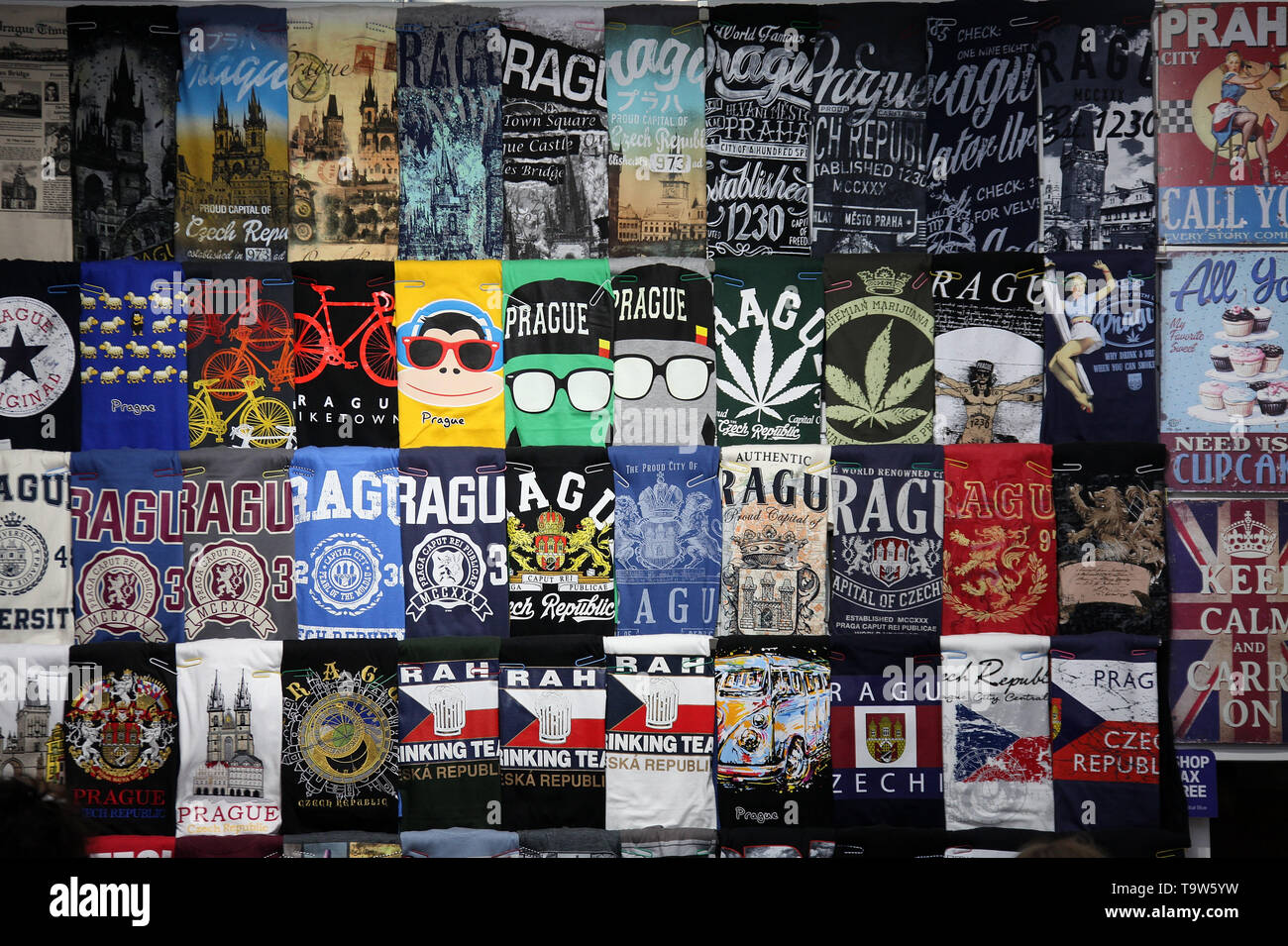Souvenir di Praga T-Shirts Foto Stock