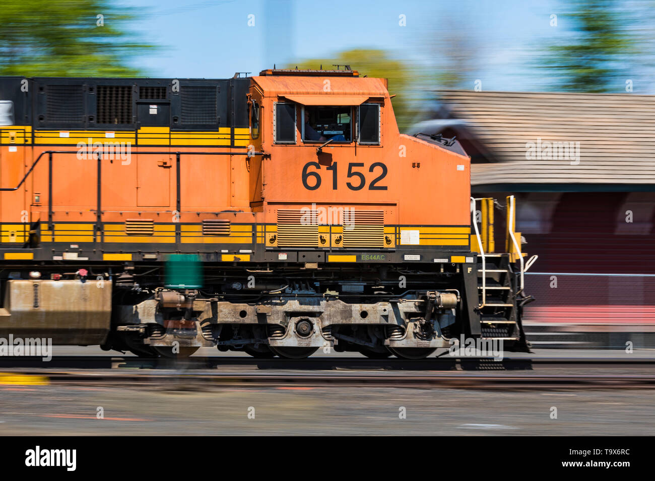 BNSF treno merci passando attraverso Sprague, nello Stato di Washington, USA Foto Stock