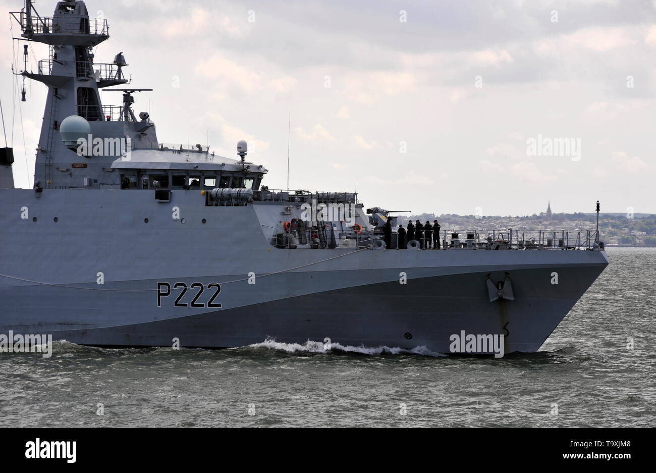 AJAXNETPHTO.10maggio, 2019. PORTSMOUTH, Inghilterra. - Il fiume classe PATROL SHP - HMS Forth entrando in porto. Foto:TONY HOLLAND/AJAX REF;DTH191105 7800 Foto Stock