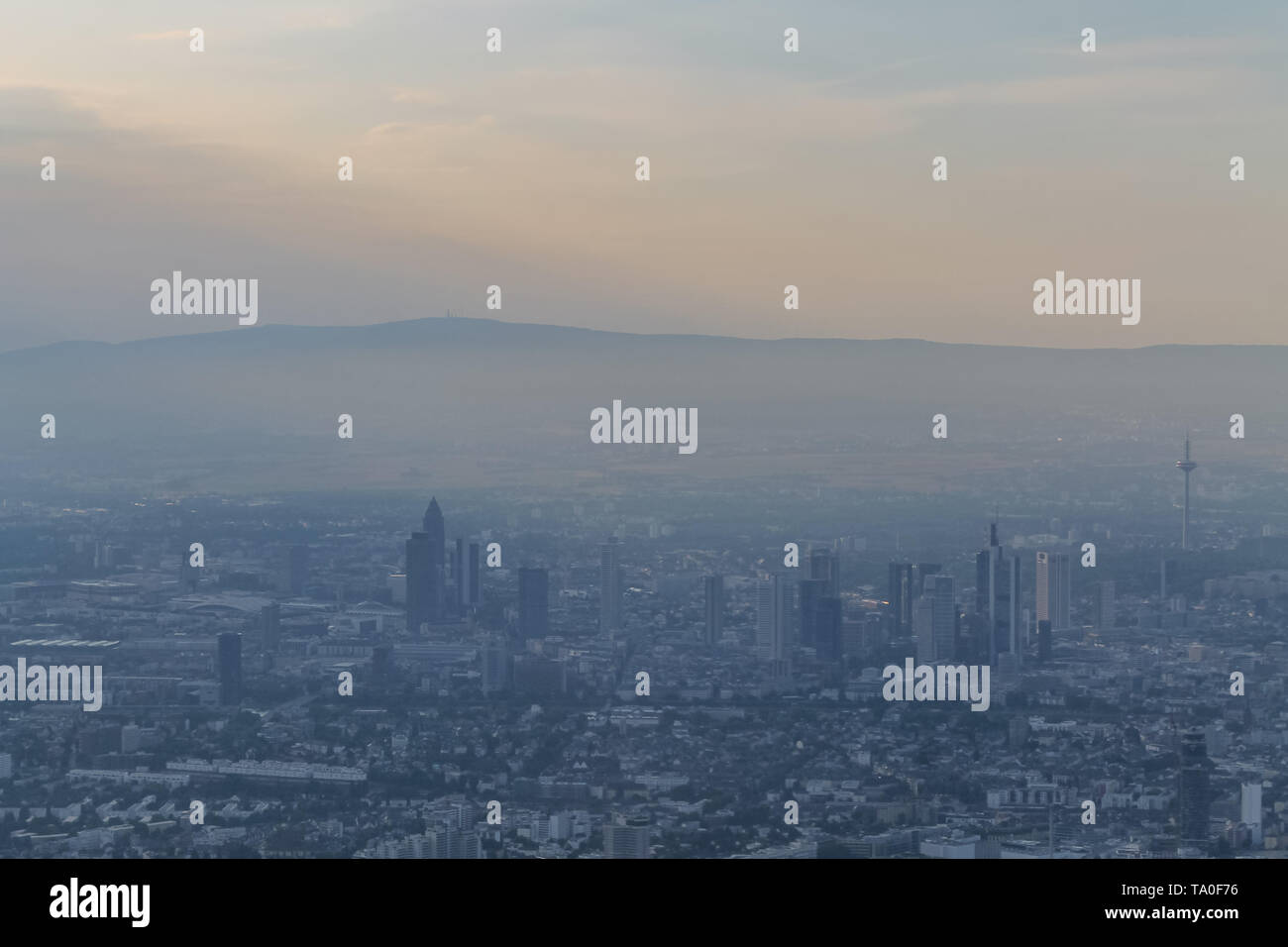 Francoforte, Germania visto da un piano per la fase di decollo/atterraggio Foto Stock