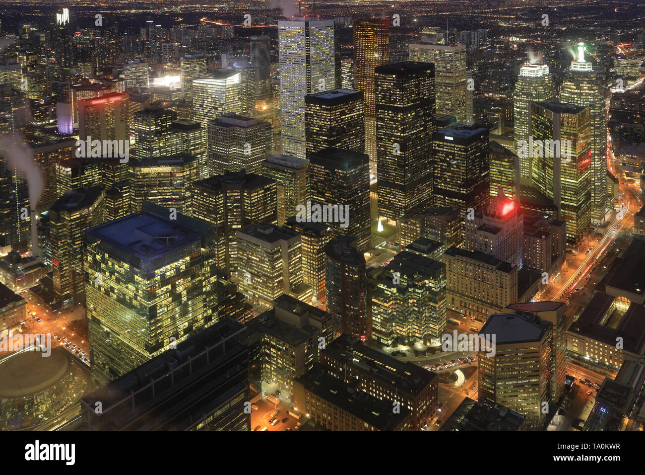 Una antenna di Toronto cityscape di notte Foto Stock