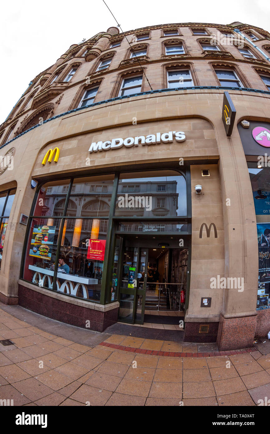 McDonald's Ristorante Fast Food, Vista fisheye Foto Stock